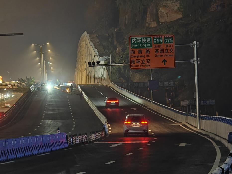 DB���ˡ�(�й���)�ٷ���վ